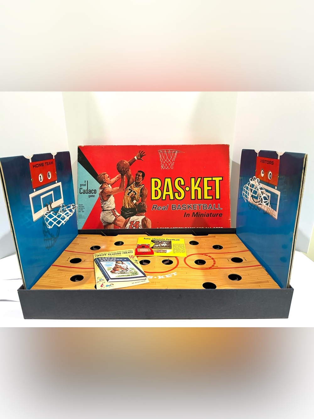 Vintage 1966 Cadaco Bas-Ket Real Basketball In Miniature Tabletop Game No 165